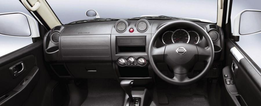  Nissan KIX 2008 года  (фото 12 из 17)